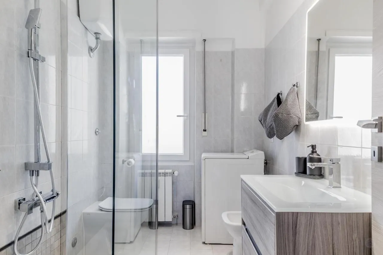 Garbatella Elegant Apartment Rome