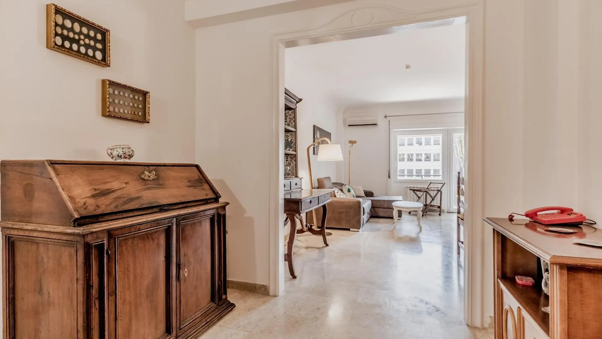 Garbatella Elegant Apartment Rome 0*,