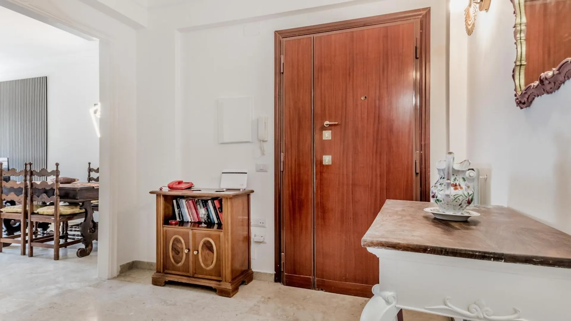 Garbatella Elegant Apartment Rome
